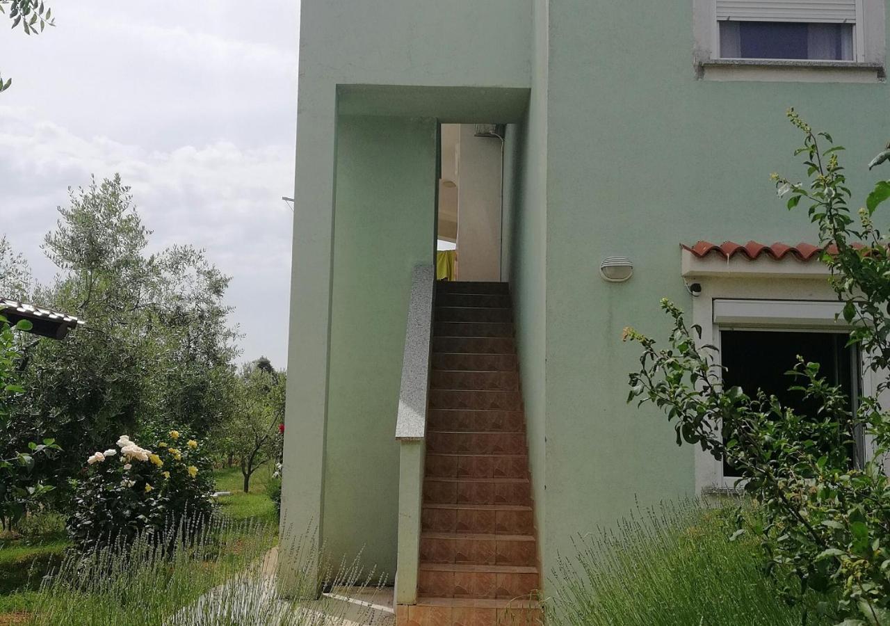 Apartmani Natasa Врсар Экстерьер фото